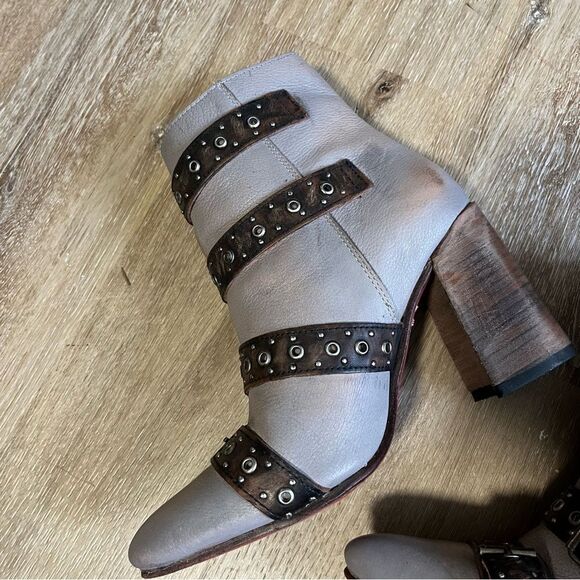 Freebird Joust Buckle Boot in Smoke - Picture 8 of 14